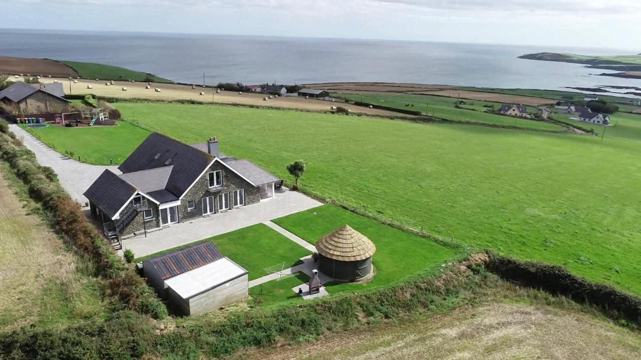 Ocean View,Kinsale, Hosted By Exquisite Holiday Homes, Sleeps 22 エクステリア 写真