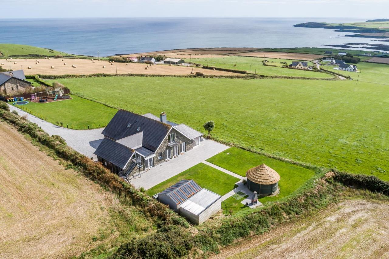 Ocean View,Kinsale, Hosted By Exquisite Holiday Homes, Sleeps 22 エクステリア 写真