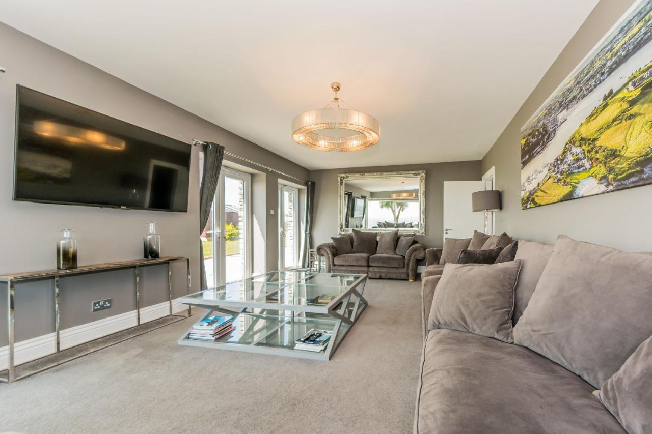 Ocean View,Kinsale, Hosted By Exquisite Holiday Homes, Sleeps 22 エクステリア 写真