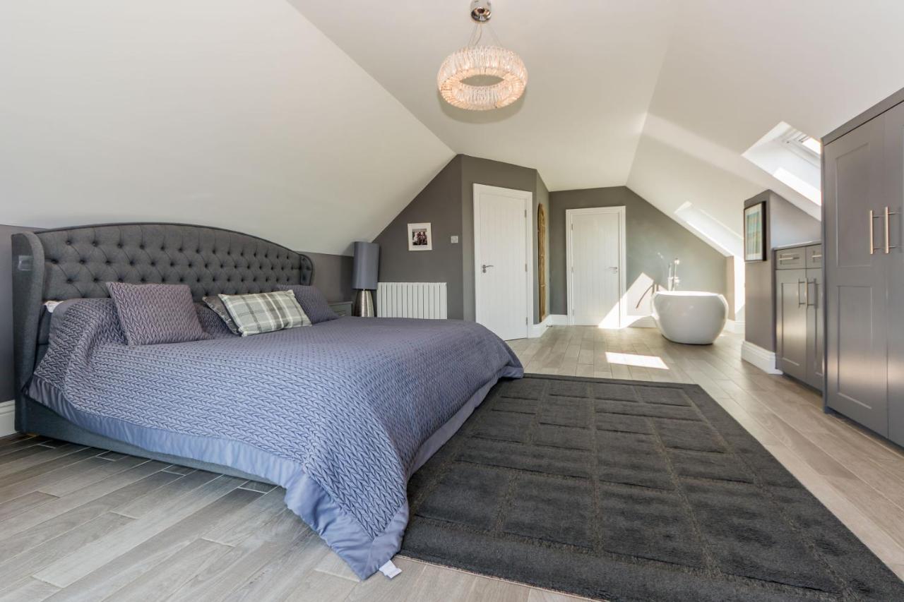 Ocean View,Kinsale, Hosted By Exquisite Holiday Homes, Sleeps 22 エクステリア 写真