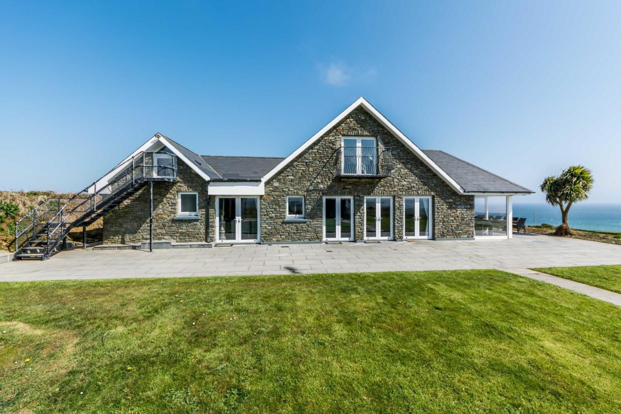 Ocean View,Kinsale, Hosted By Exquisite Holiday Homes, Sleeps 22 エクステリア 写真