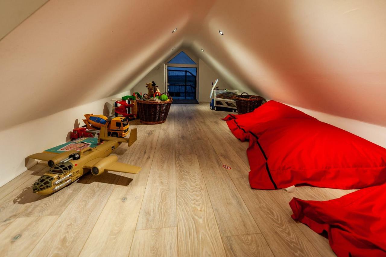 Ocean View,Kinsale, Hosted By Exquisite Holiday Homes, Sleeps 22 エクステリア 写真